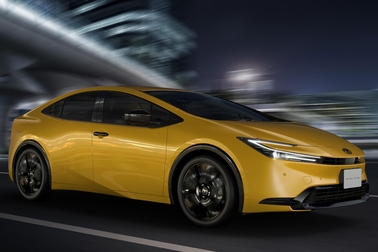 特別仕様車 G プラグインハイブリッド車 “Night Shade”(ベース車両はG プラグインハイブリッド車)